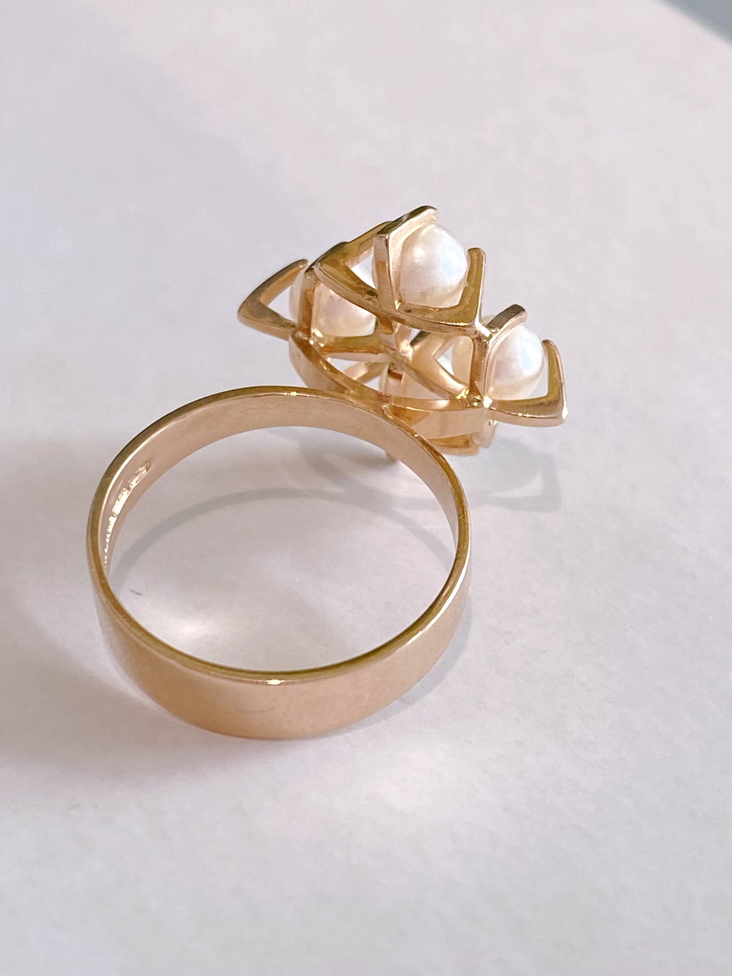 Elis Kauppi 585 Gold & Pearl Ring — Kupittaan Kulta Oy, Finland 1976