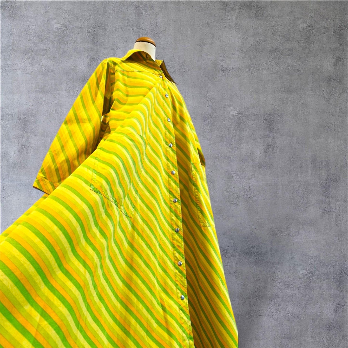 Super rare / collectors choice Iconic Tent / A cut Dress by most famous Finnish fashion designer Vuokko Nurmesniemi made in 1960s