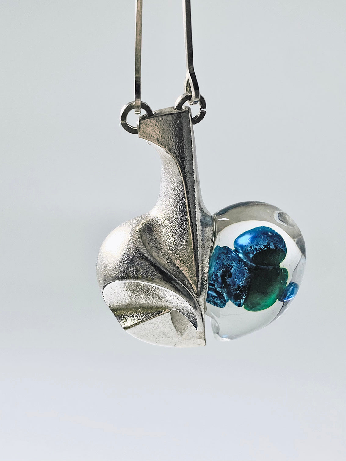 Jewelry and silver objects