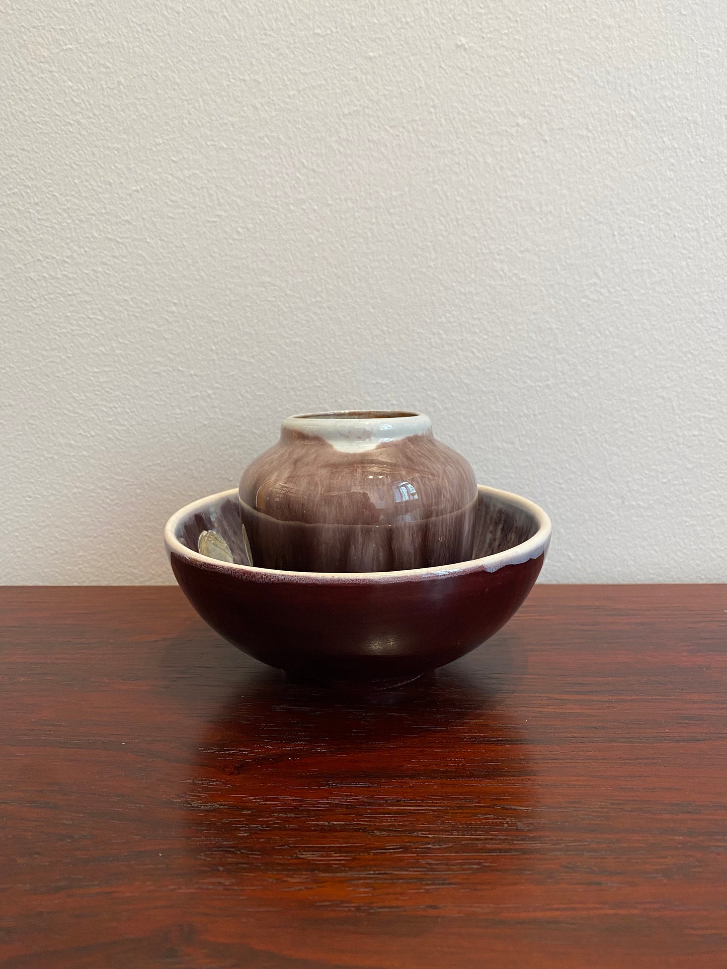 With original tag/ a set of Classic beautiful Kupittaan savi Pottery vase and bowl 1950s - Made in Finland