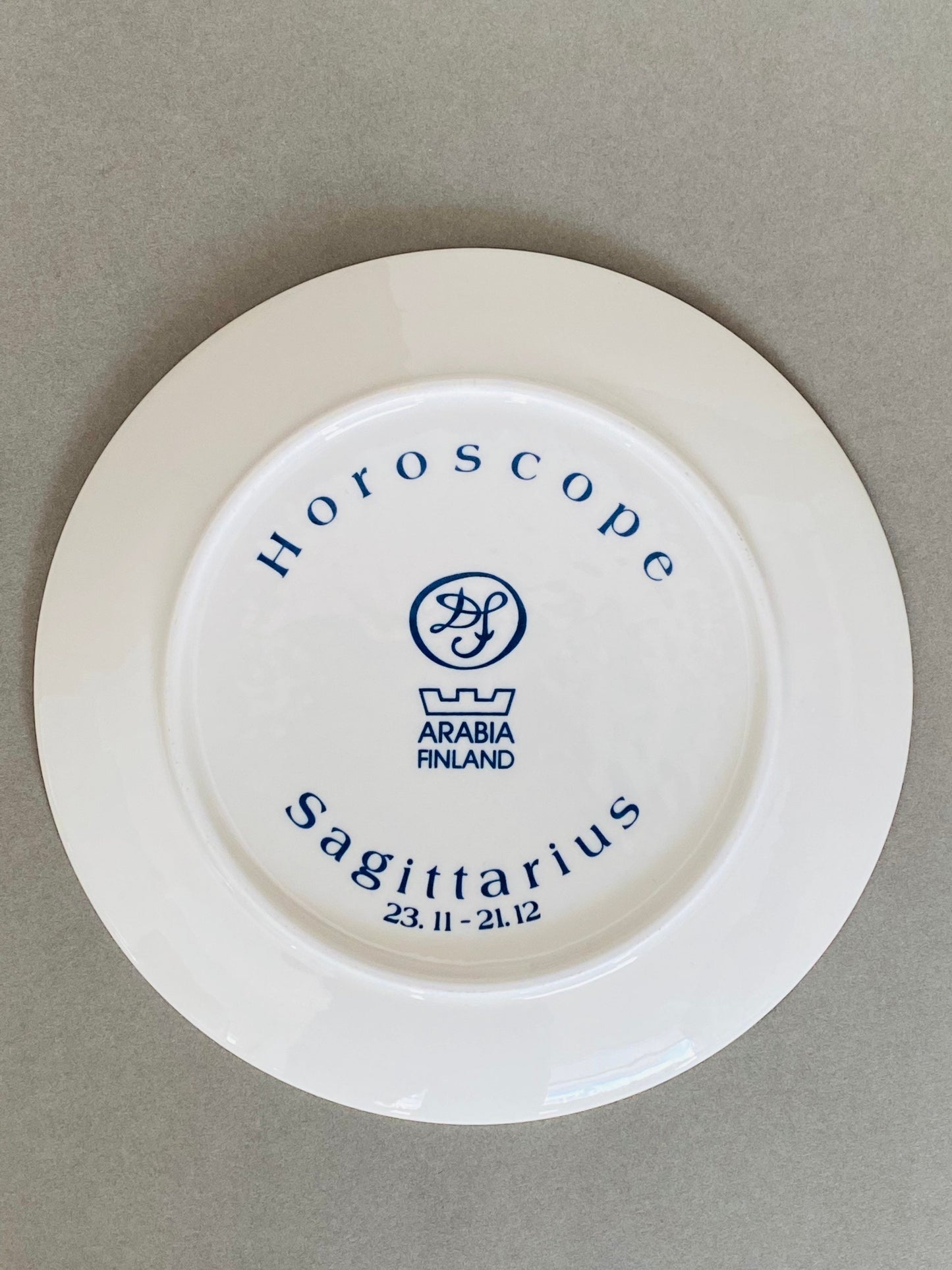 Arabia Finland "Sagittarius" Art Plate – Horoscope Series by Dorrit Von Fieandt, 1993