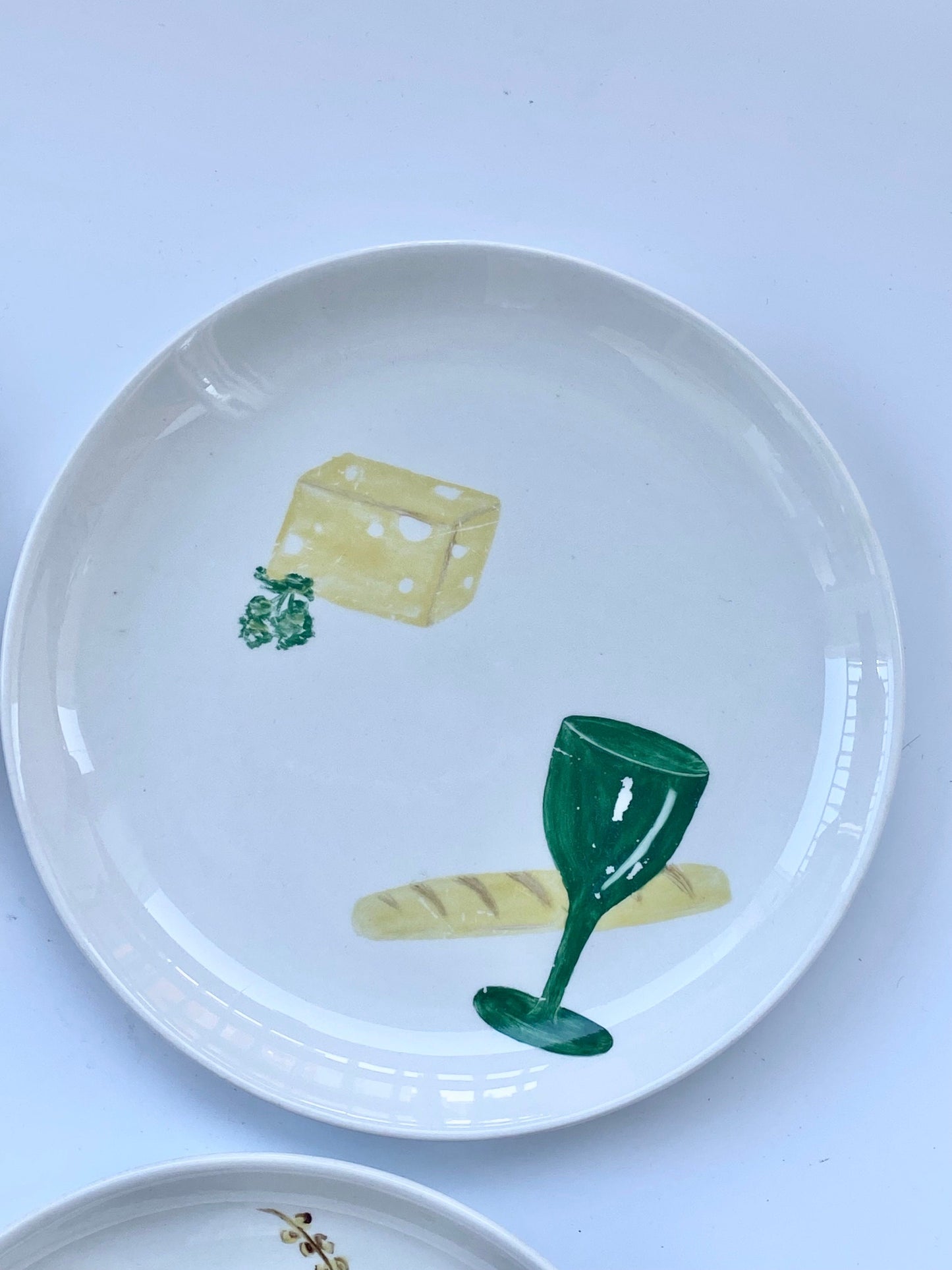 Arabia Finland Hand Painted Porcelain Dinner Plates – Set of 4, Signed Pyre, 1959