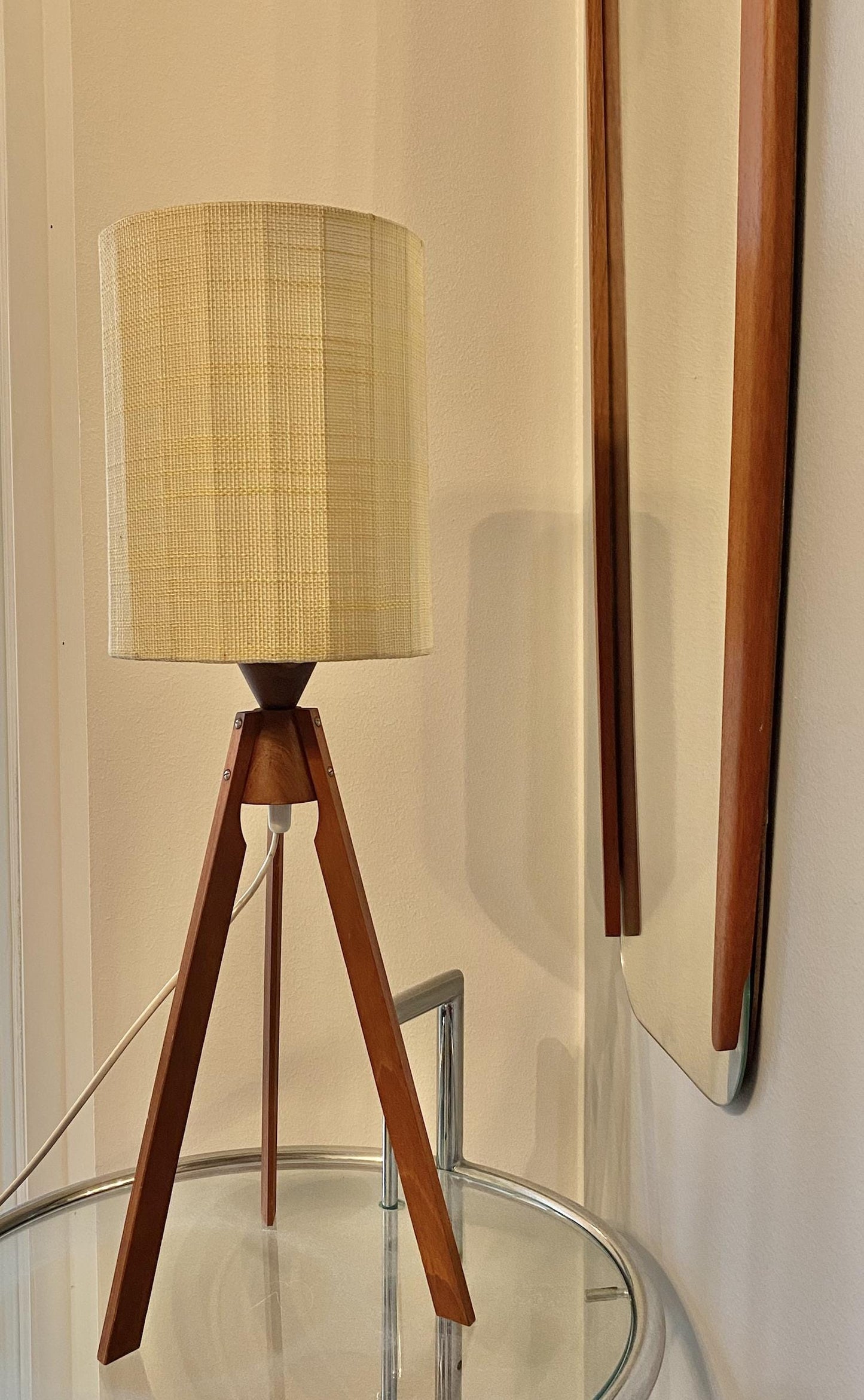 A wonderful Mid-century elegant Danish Teak Tripod Table Lamp, 1960s, made in Denmark