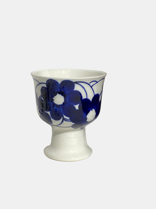 Arabia Finland Atelje Goblet – Hand Painted Blue Flowers by Gunvor Olin-Grönqvist, 1950s