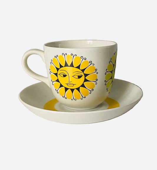 Vintage Arabia Finland coffee cup and saucer named “Mars" by Esteri Tomula - Made in Finland