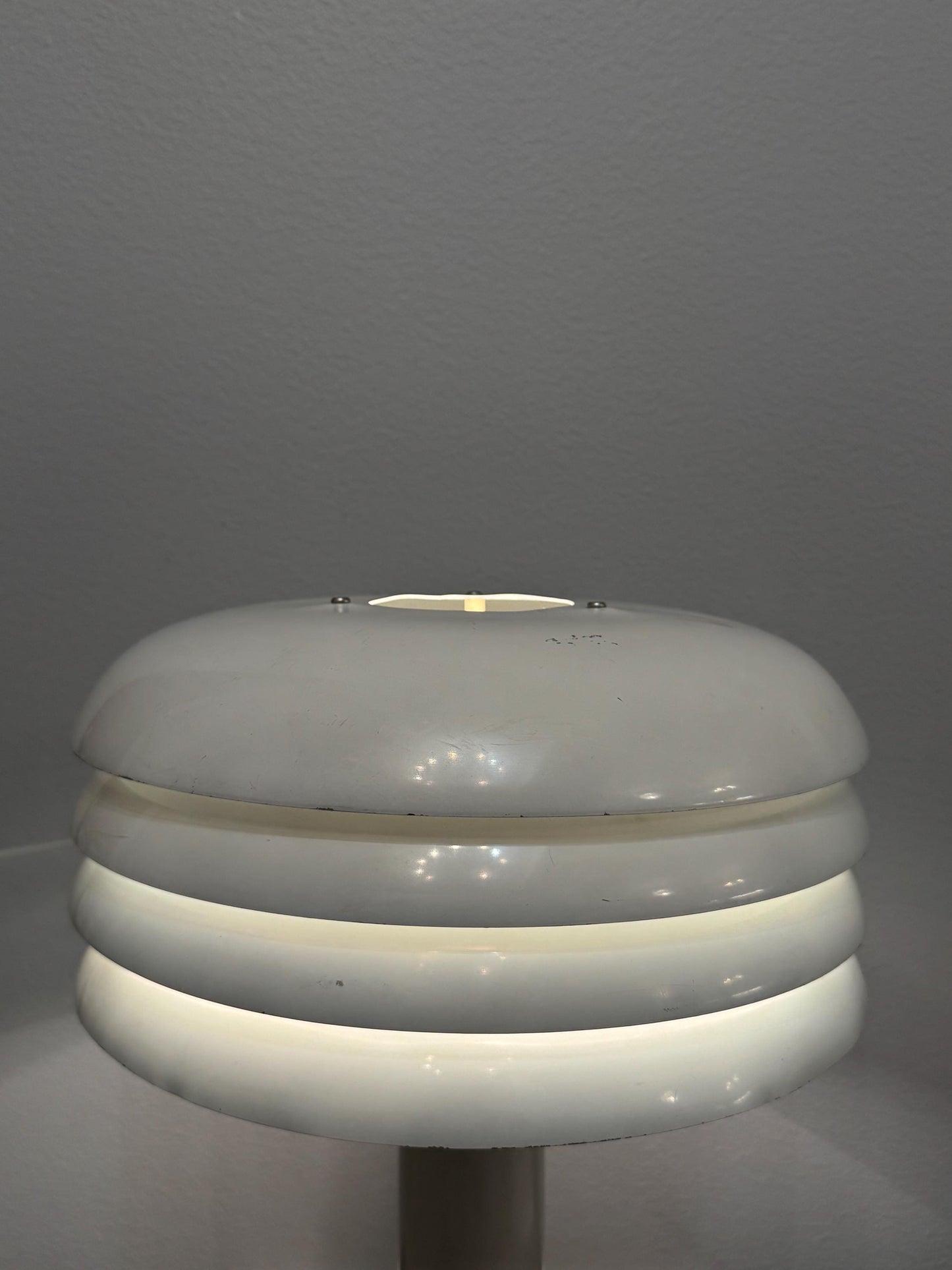 With tag / Vintage Hans-Agne Jakobsson table lamps, model BN-26 in white lacquered aluminium