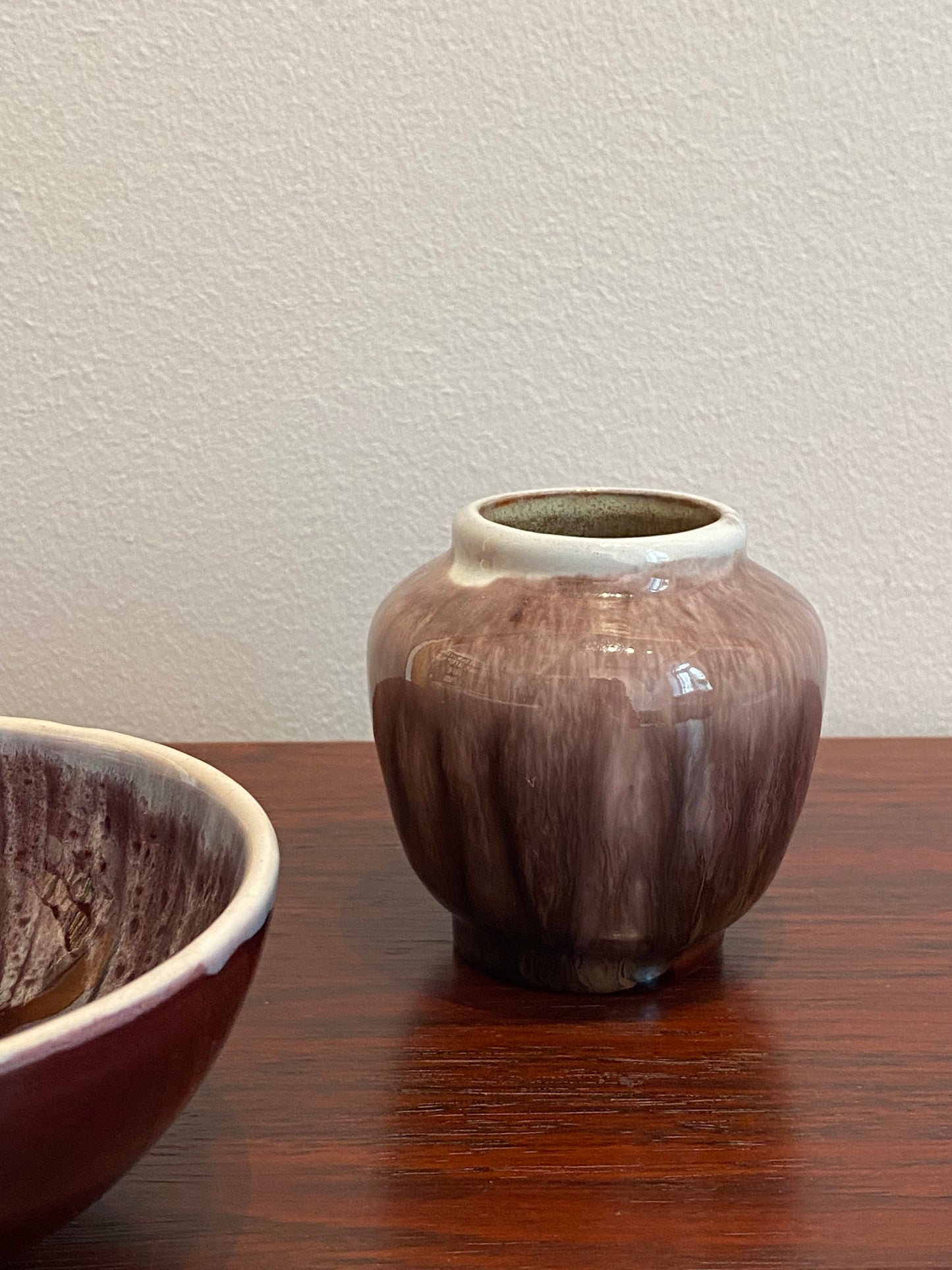 With original tag/ a set of Classic beautiful Kupittaan savi Pottery vase and bowl 1950s - Made in Finland