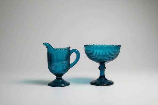 Beautiful Vintage creamer and sugar bowl with turquoise color by Nuutajärvi glass oy. Made in Finland in 1940s