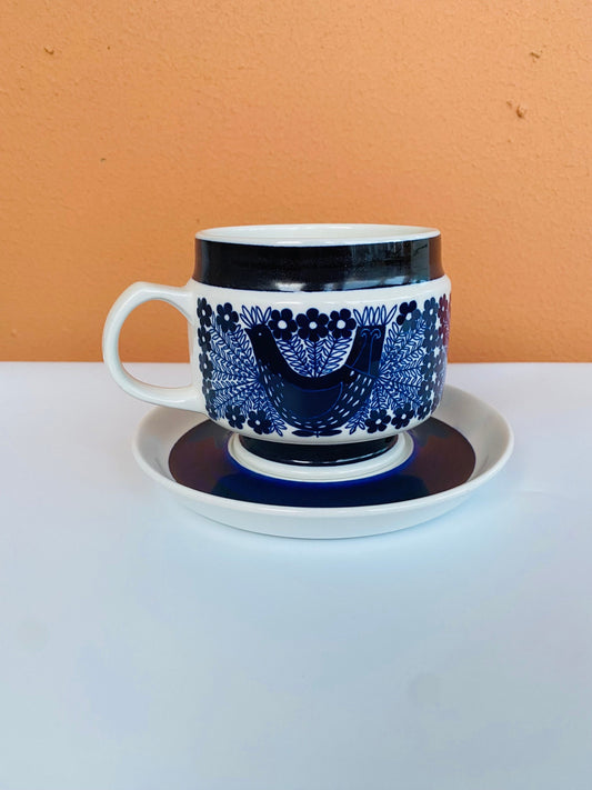 Vintage Arabia Finland Lintu Sininen Tea Cup Set, Raija Uosikkinen Design
