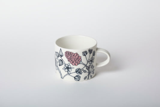 Arabia Finland ceramic Runo Mug design by Heini Riitanhuhta