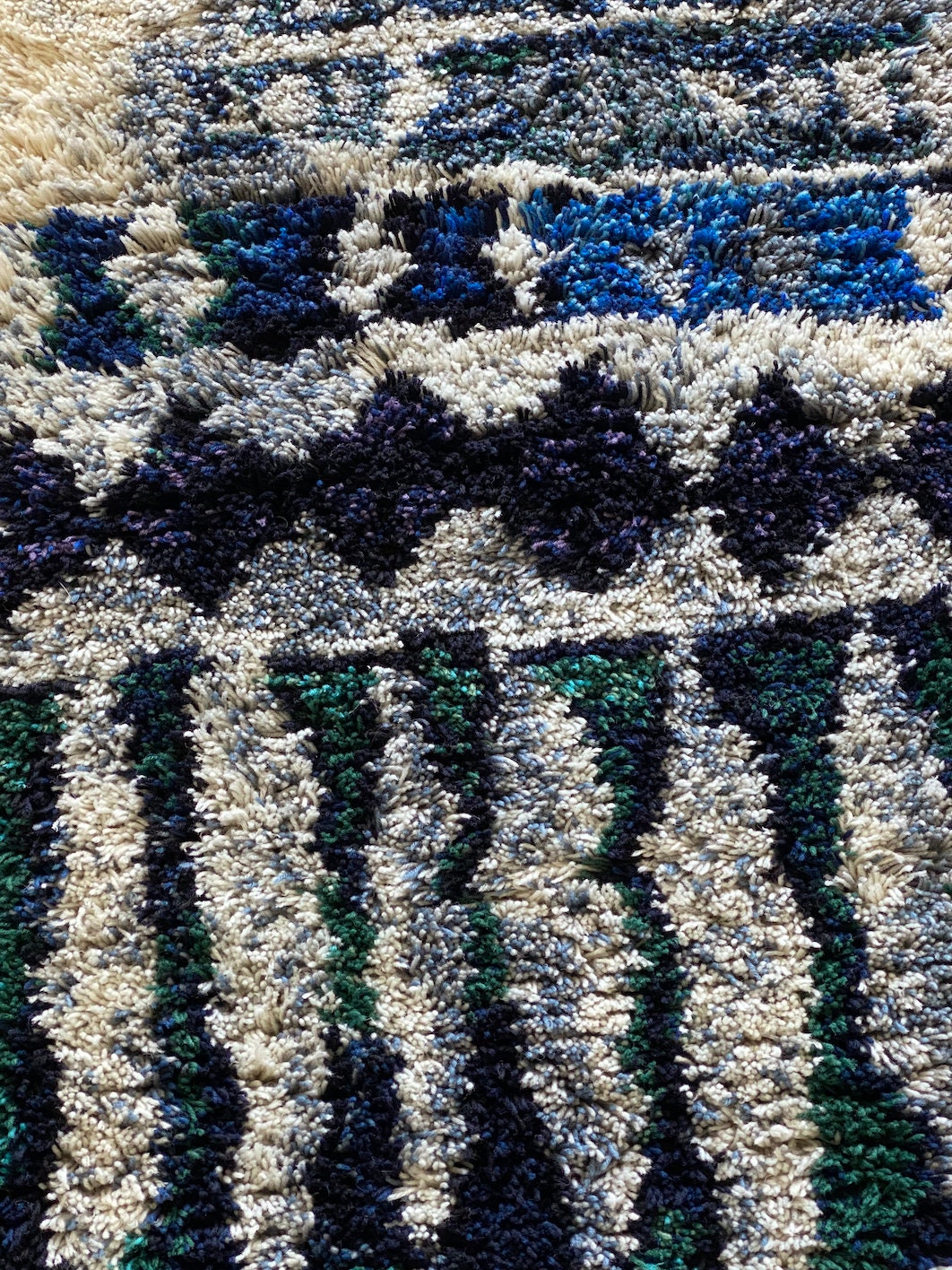 Very Rare/ Collector's item / Handmade Mid Century Modern Vintage Finnish Rya Rug named "Kuura " designed by Halme Leena Kaisa, 1960s