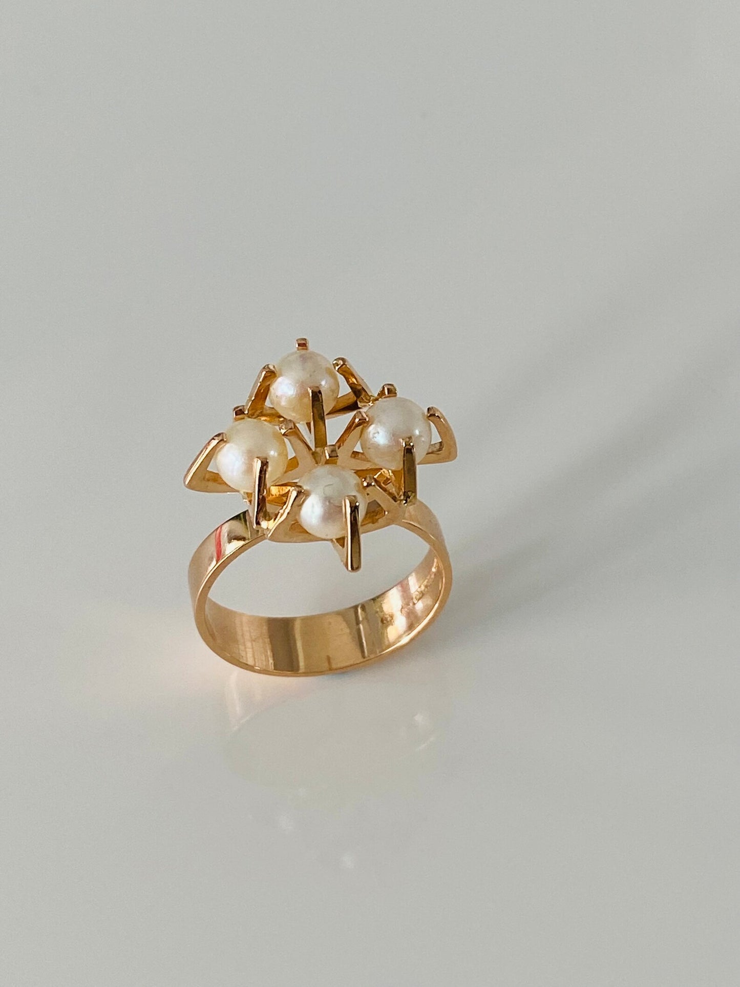 Elis Kauppi 585 Gold & Pearl Ring — Kupittaan Kulta Oy, Finland 1976