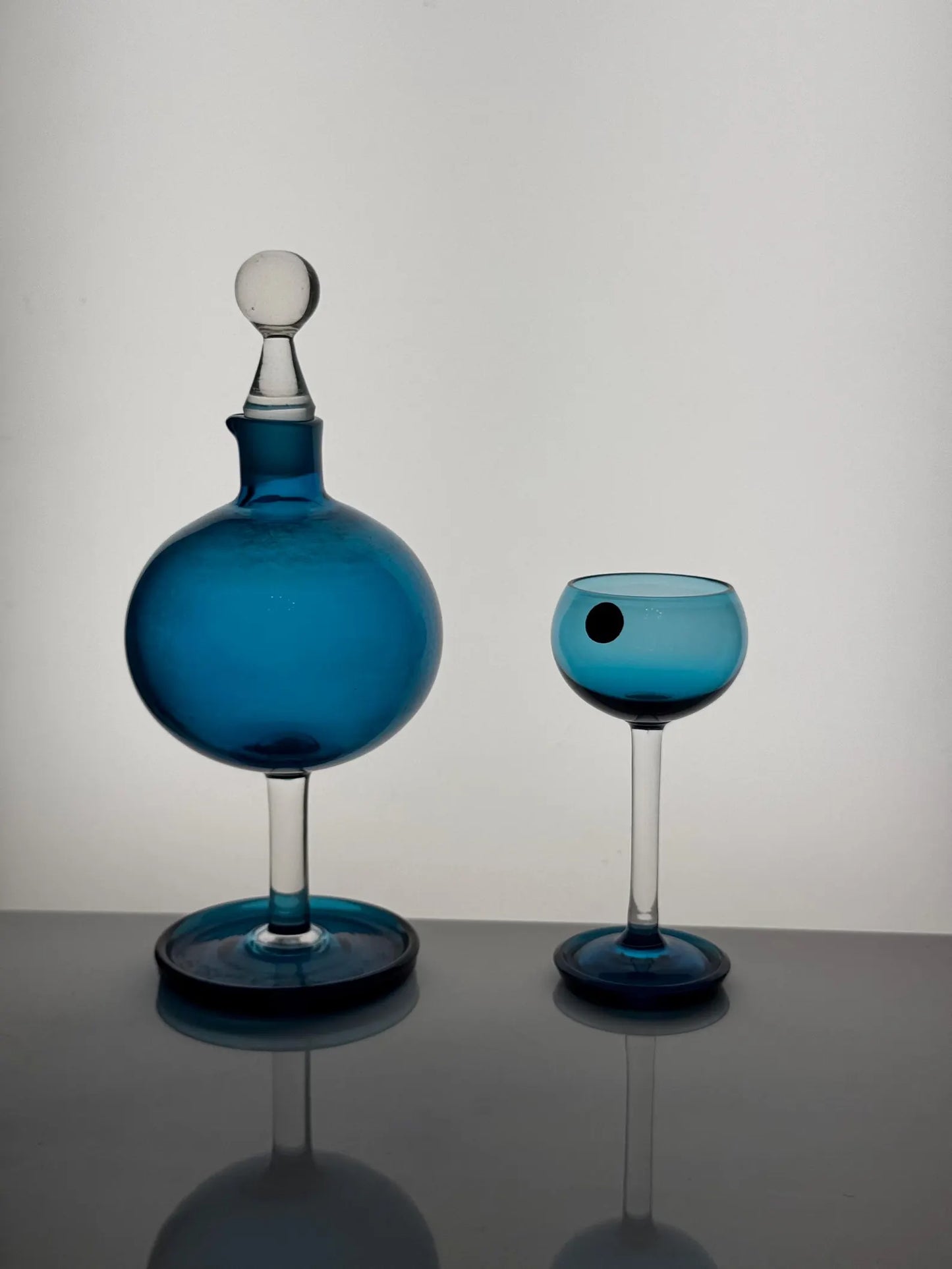 Vintage Harlequin Turquoise Decanter & Liqueur Glass Set by Nanny Still – Riihimäen Lasi, Finland 1950s