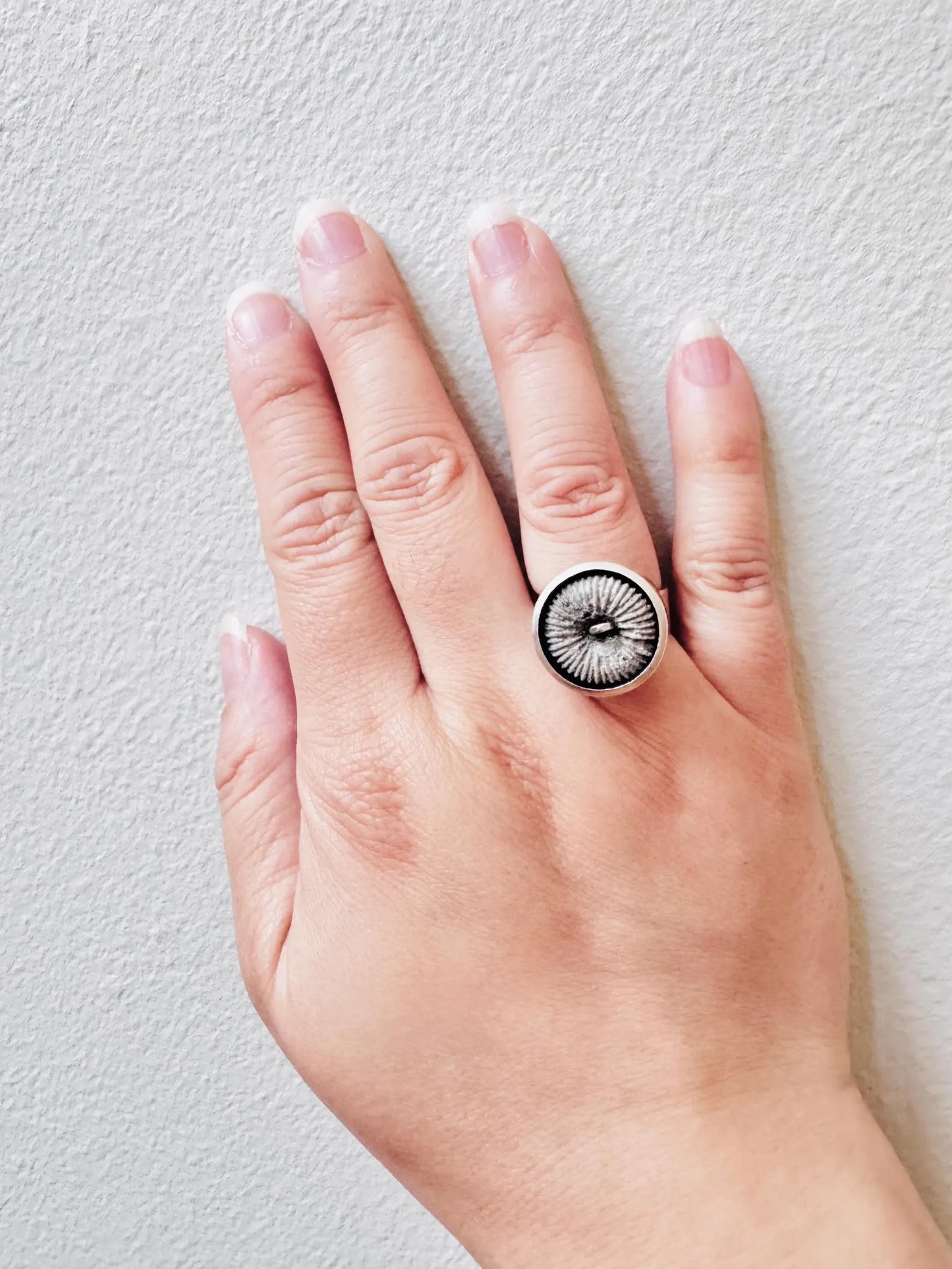 Rare Ibe Dahlquist Sterling Silver & Fossil Ring for Debe Form, Malmö Sweden 1966