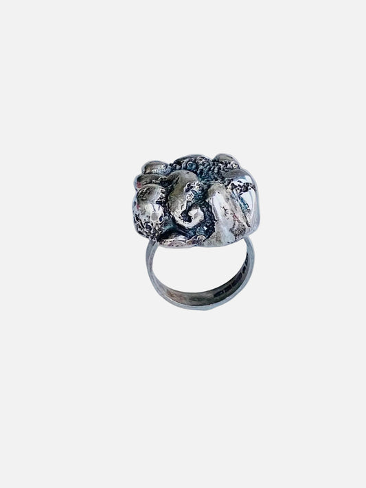 Modernist Finnish Sterling silver ring , made by Finnish Jewelry designer Martti Viikinniemi in 1968, Made in Finland
