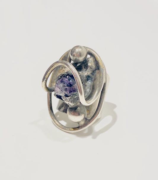 A special Modernist Big Vintage Brutalist Ring by A D Design Denmark with raw Amethyst, 1970s , Made in Denmark