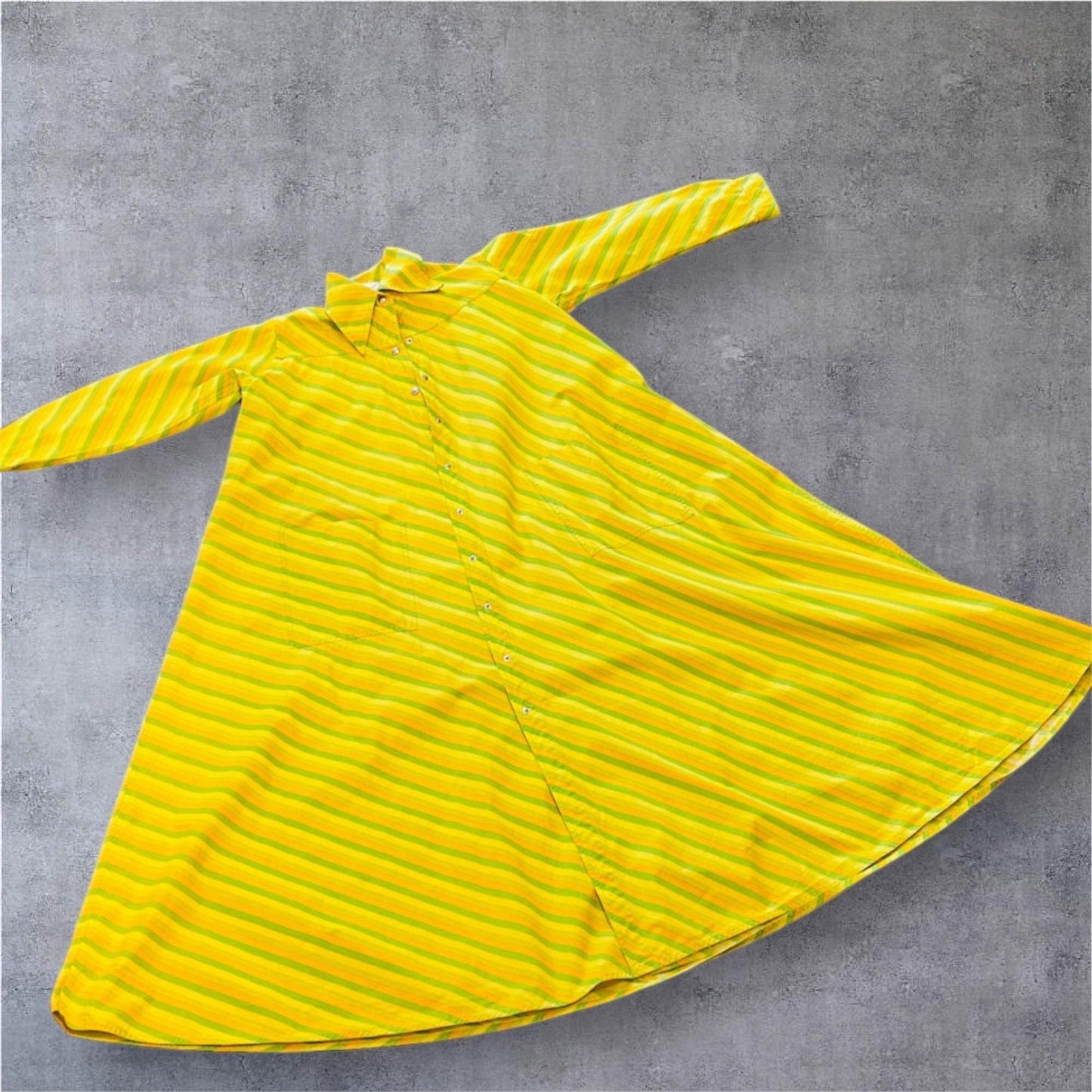 Super rare / collectors choice Iconic Tent / A cut Dress by most famous Finnish fashion designer Vuokko Nurmesniemi made in 1960s